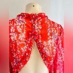 Selfie Leslie 
Laney Cutout Back Ruffle Detail Floral Dress Red size medium Photo 14