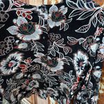 Who What Wear  button down blouse Photo 5