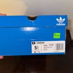 Adidas  Ozweggo Peach Size 5 1/2 kids Size 7.5 women Photo 2