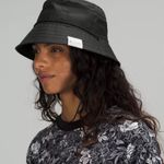 Lululemon Patch Logo Bucket Hat black size s/m NWT Photo 1