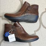 Croft & Barrow  ortholite side zip booties Photo 0