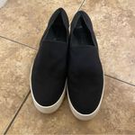 Vince Warren Slip On Platform Shoes Black Size Medium Preowned 9 (EU 39) Photo 1