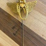 Vintage Gold Tone Filligree Wings Angel With Heart Stick Straight Hat Lapel Pin Photo 0