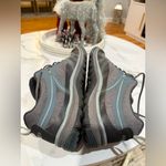 Keen  women Black and Gray Athletic Shoes Photo 3