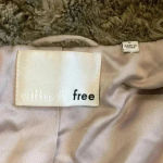 Aritzia  wilfred free grete teddy faux fur jacket in size large Photo 10