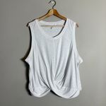 Athleta Breezy Twist Tank Top Women's 3X White Workout Active Athleisure Gym Photo 3