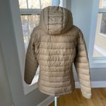 Amazon Essentials Camel Tan Hooded Short Puffer Jacket Size XS Photo 6