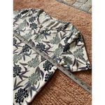 Chico's Floral Print Cotton Short Sleeve V Neck Top Size 0/S Beige Green Purple Photo 3