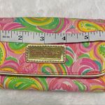 Lilly Pulitzer Wallet/Change Purse/ID Carrier. Photo 8