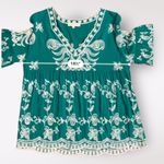 Solitaire  Boho Emerald Green Embroidered Floral Cold Shoulder Top Size M Boho‎ Photo 6