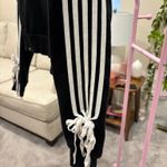 Forever 21 cropped cup up with bows Photo 1