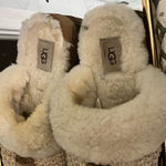 UGG  Women’s SZ 8 Photo 2
