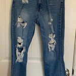 Aeropostale EUC |  women’s mom jean ripped light‎ wash jeans — size 6 Photo 0