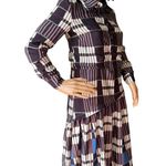 Boutique Penelope drop waist long sleeved button print dress purple, white, blue size XS Photo 3