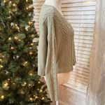 Hollister Cropped Cable Knit Sweater Sage Green V-Neck Size Small Photo 6