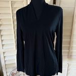 Talbots  Women’s Black Vneck Top Size Medium. Photo 1