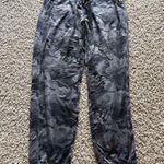 American Eagle  Camo Pants Photo 0