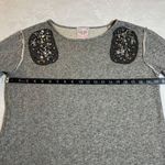 Romeo + Juliet Couture Embellished Shoulder Relaxed Fit Sweatshirt Size Small Photo 5