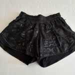 Lululemon Hotty Hot Short II *Tall 4" Manifesto
20YR Manifesto foil black/Black Black Photo 0