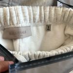 Fear of god Essentials  Shorts Photo 4