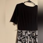 Preloved Ellen Weaver Black and White Floral Maxi Dress size small ***no belt*** Photo 5