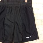 Nike Sportswear Swoosh Woven Short Women S Black Ripstop Utility Pocket Techwear Photo 3