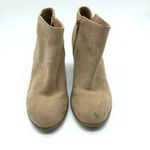 Old Navy Womens Ankle Boots Stacked Heel Faux Suede Zipper Beige Size 7 Photo 2