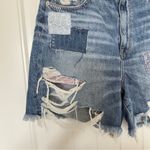 American Eagle  Highest Rise Baggy Shorts Comfort Stretch Waistband Size 14 NWT Photo 2