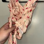 SheIn curve Pink Floral Halter top Photo 2