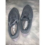 Nike  running sneakers size 8  zoom windflow 6 gray Photo 2
