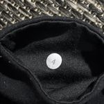 Lululemon groove pant with white stripe Photo 4