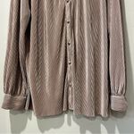 Ro & De ANTHROPOLOGIE Taupe PLEATED RIBBED BLOUSE BUTTON DOWN COLLARED TOP SZ L Photo 3