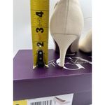 Gloria Vanderbilt New  Women's Marilyn Pumps White Closed Toe Heels Sz 6 Shoes Photo 11