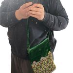 EUC Vintage Y2K Green Velvet Boho Style Beaded Shoulder Bag Photo 3