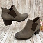 Rockport Danii Chelsea Bootie Stone Suede Ankle Boots Size 7 Photo 3