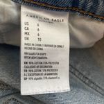 American Eagle ‎ Mom Shorts Denim High Rise Cuffed Medium Wash size 6 Photo 2