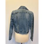 Levi's  Light Wash Denim Jacket Womens FITS LIKE SMALL (Tagged as Large) Photo 5