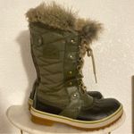 Sorel  Tofino Il Boot Womens Style : Nl2333 Peatmoss Green Black Womens Size 6 Photo 1