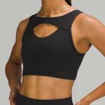 Lululemon Everlux Cut-Out Train Sports Bra B/C Cups Crunch Black Size 6 Photo 0