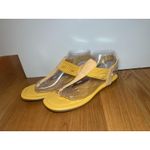 Rouge Shoes Womens Size 8 Yellow Sandals Comfort Flat Strappy Toe Loop Summer Photo 2