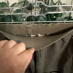 Faherty  olive army green tencel linen cotton Lycra elastic waist shorts Photo 4