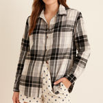 Aeropostale  Plaid Long Sleeve Button-Up Shirt – Size Medium, Pre-Owned Photo 0