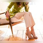 Bernardo NWB  Leather Sandal Leslie size 9.5 beige tan heels strappy  1299 Photo 1