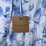 Flower blue and white dress Photo 3