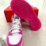 Nike  Dunk Low Sneakers Photo 3