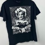 Marilyn Monroe  Black Graphic Short Sleeve Shirt Size Medium Photo 1