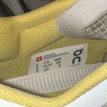 on cloud  X Shift Vapor Acacia Size 8 Photo 7