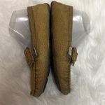 UGG  Australia Beige Fur Lined Logo Buckle Loafer Size 7 A1 Photo 4