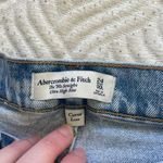 Abercrombie & Fitch 90s Straight Ultra High Rise Jeans Photo 3