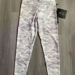 Kyodan NWT  Light Grey Camo High Waist Leggings size S Photo 7